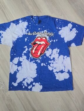 The Rolling Stones Blue Tie-Dye Tshirt with Red Tongue Logo Mens Size L NWOT